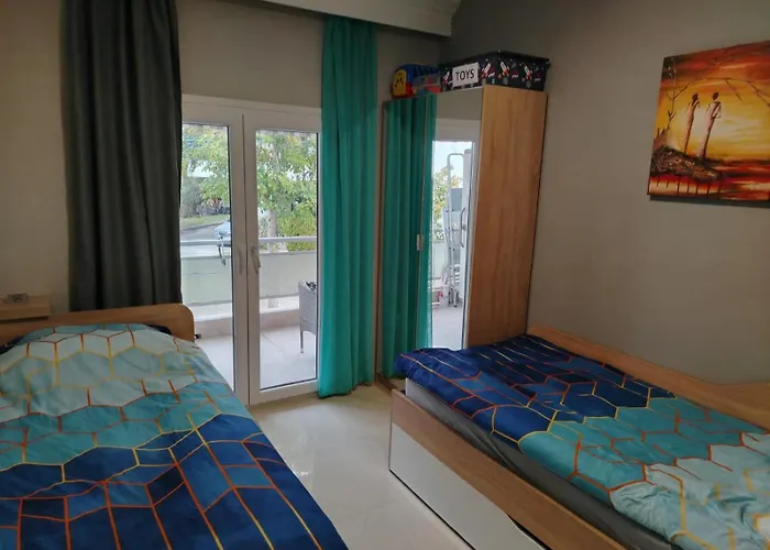 Gama Lux Apartamento Peraía