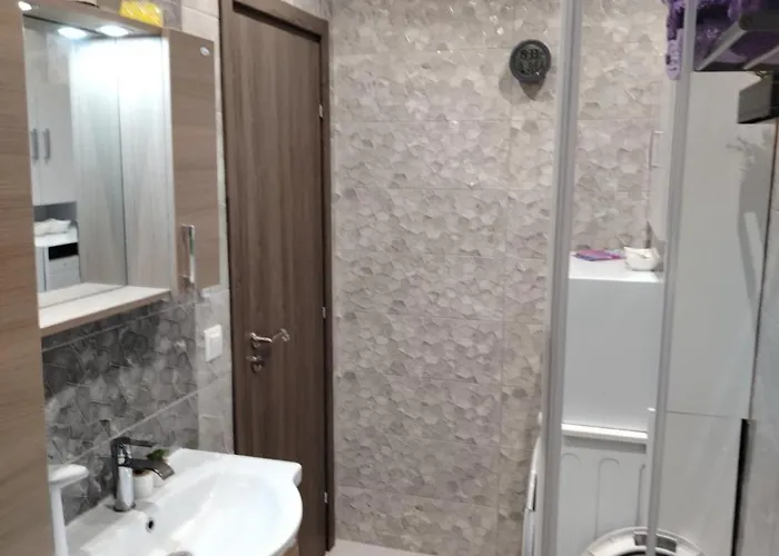 Gama Lux Apartamento Peraía